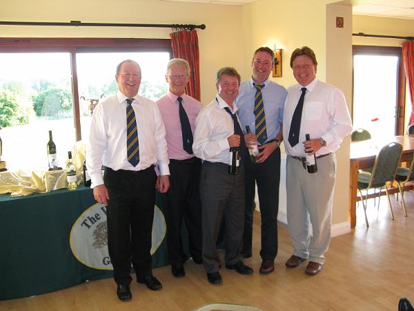 Wychwood1.JPG - Team Winners:  Martin Hurst, Dave Scott, Robin Wyatt with Chairman Alan Brewer and Captain Frank Damm