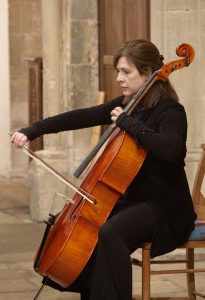 Charmian Bartlett plays the cello